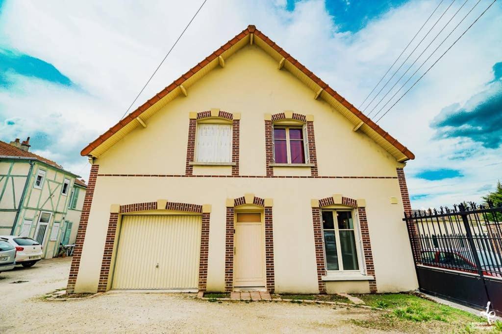 טרואה Duplex Centre Ville 6 Personnes מראה חיצוני תמונה